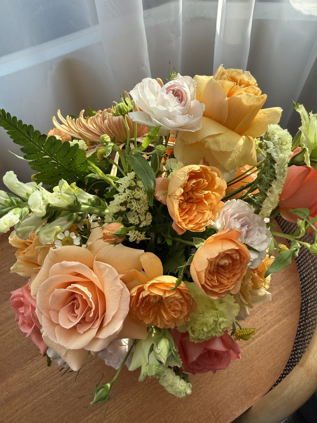Peach and yellow rose bouquet